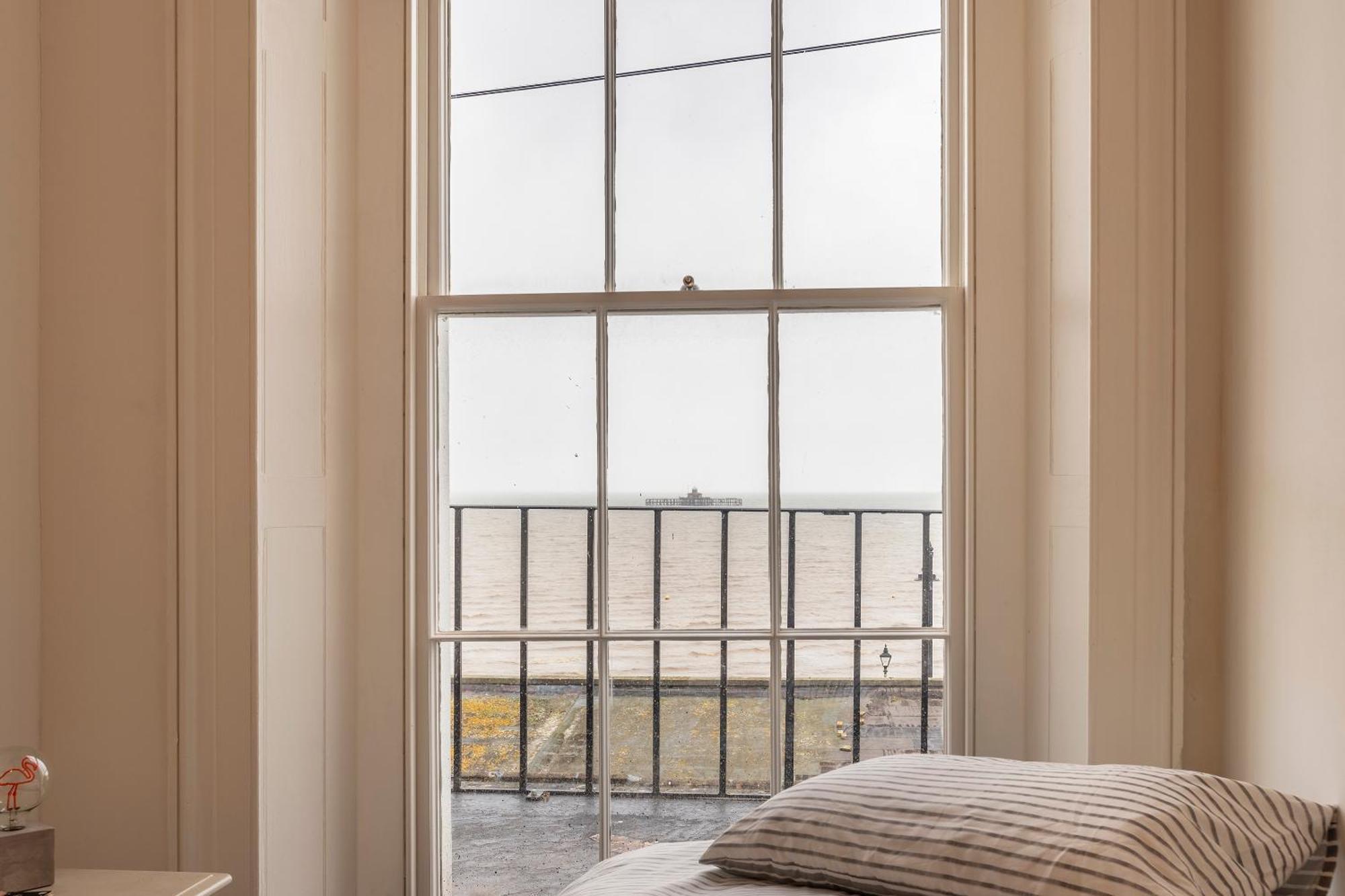 Seaside Serenity: Stylish Sea View Apartments In Herne Bay Exteriör bild